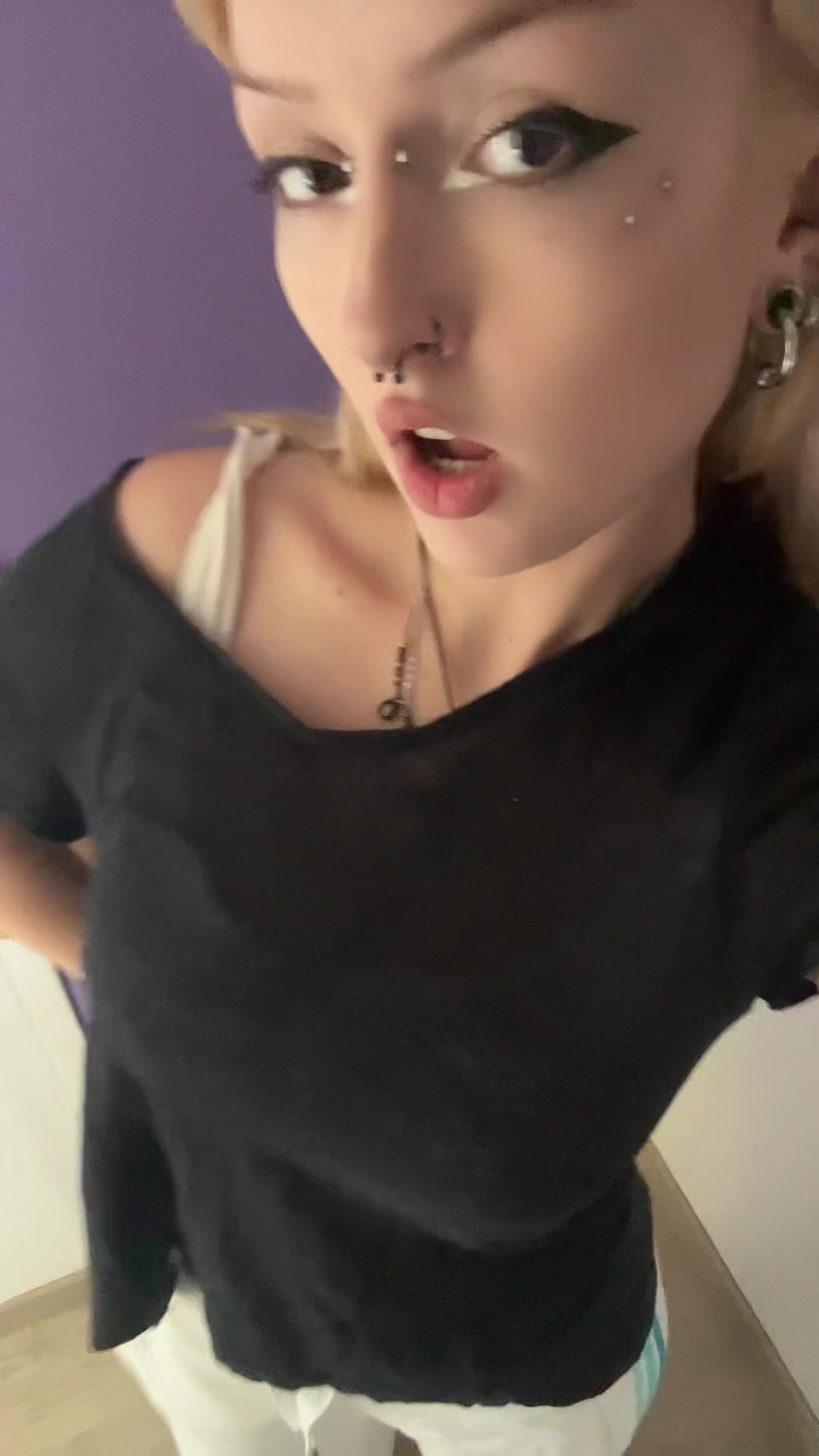 @Lili