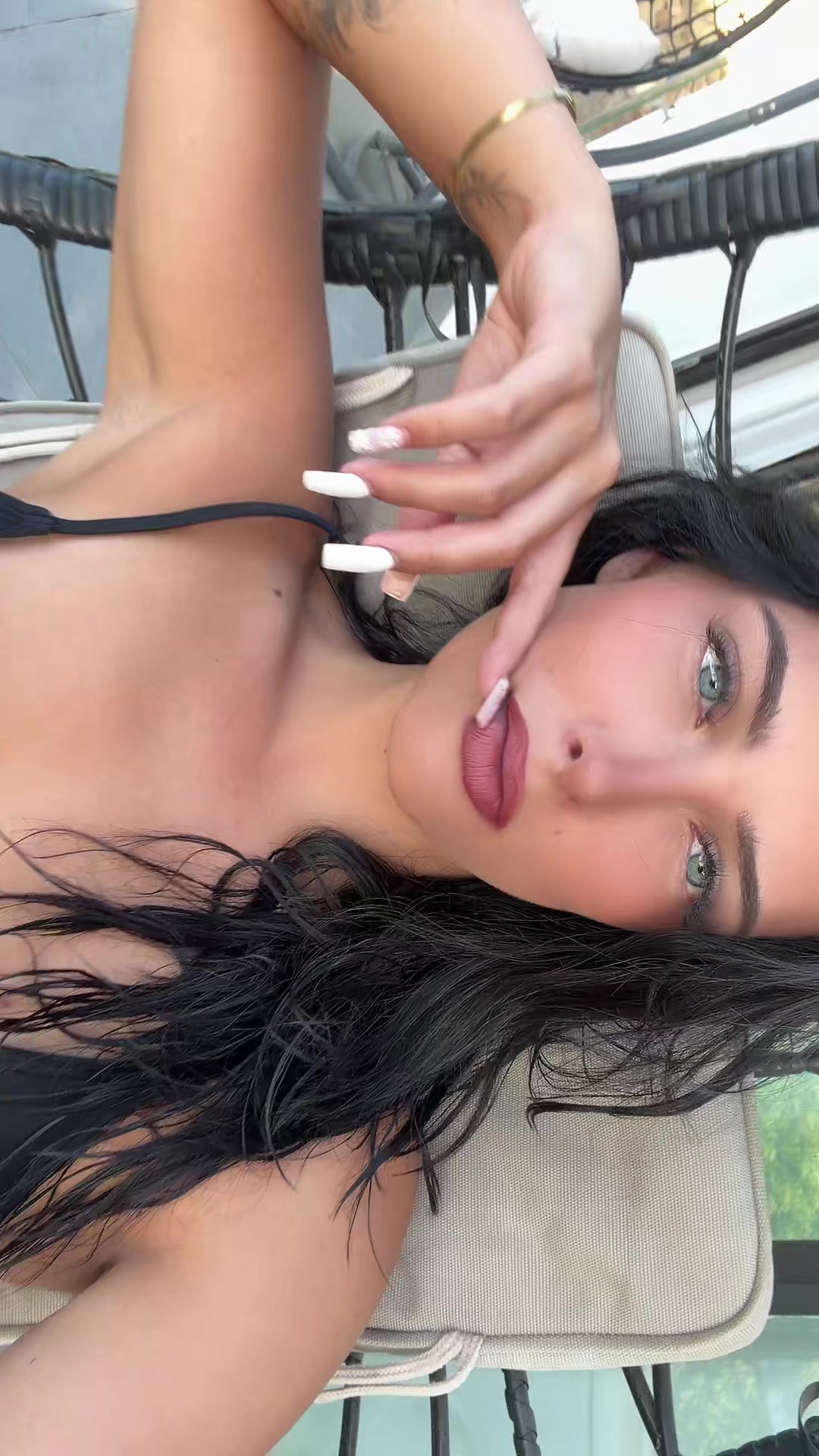 @_vranovaa