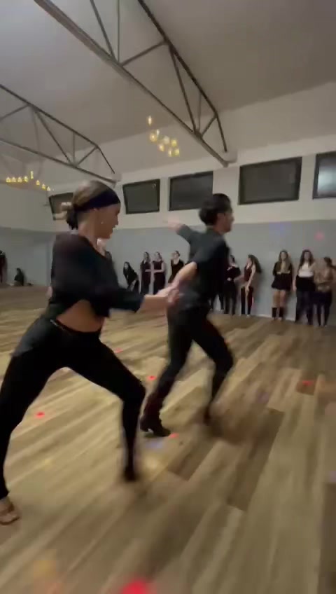 @Zara Nelson