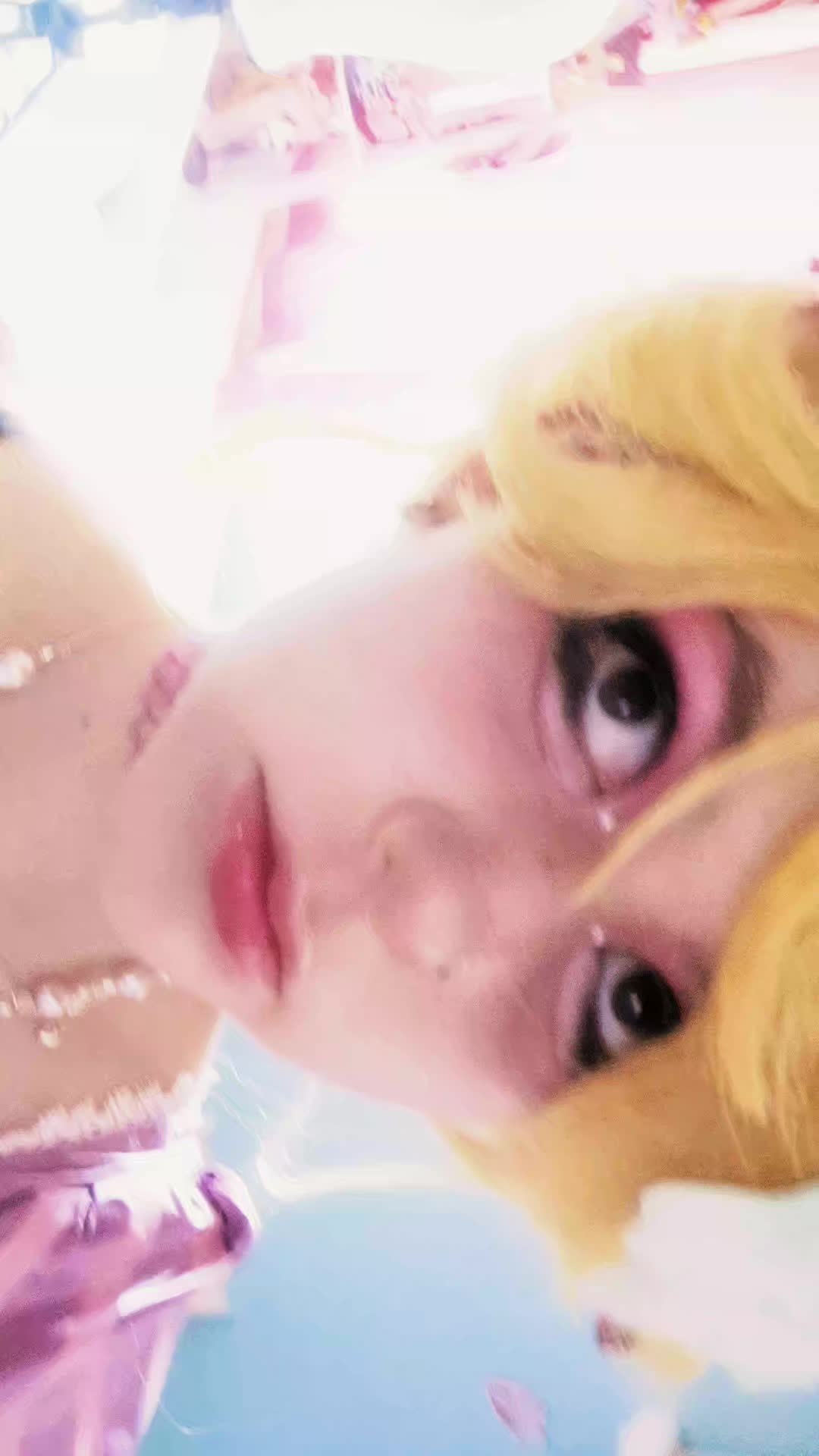@&curren;a real mermaid&curren; 🧜&zwj;♀️