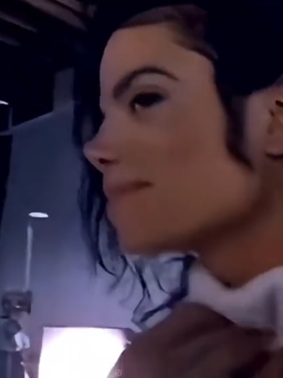 @❤️🇷🇴MJ FOREVER🇷🇴❤️
