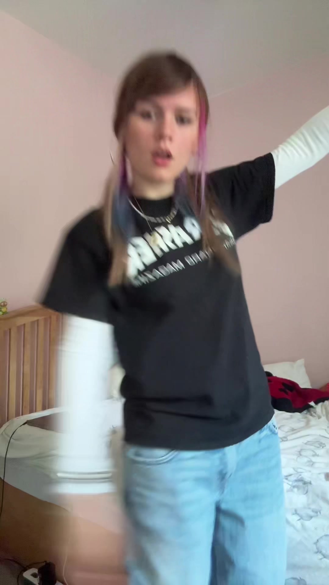 @cheazy_beans