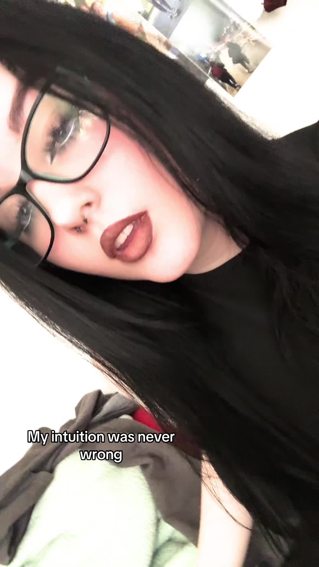 @<3