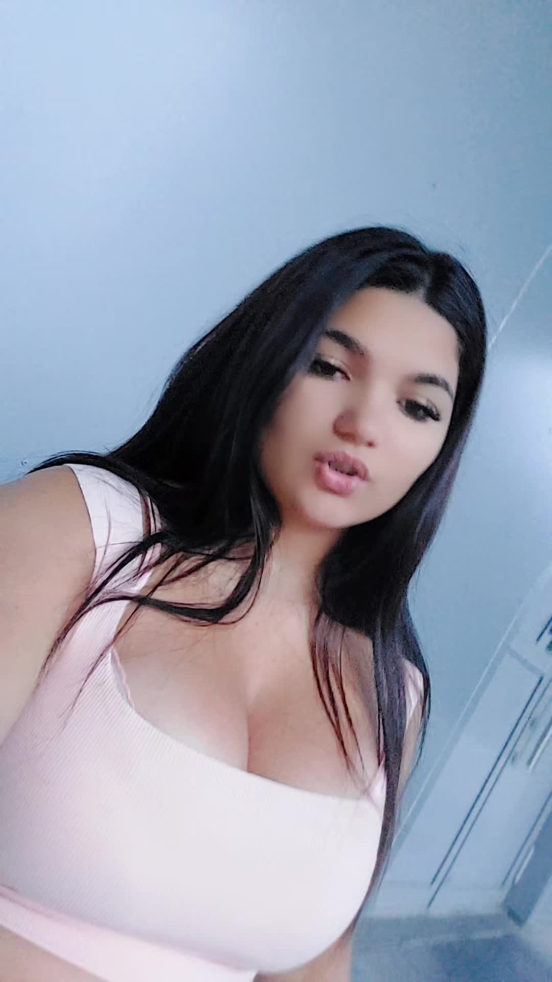 @jasminemaga18