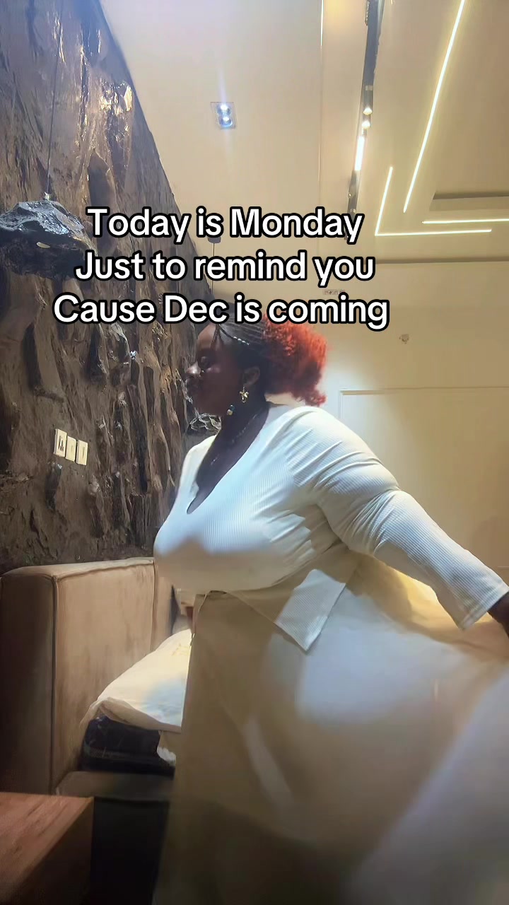 @curvygift_