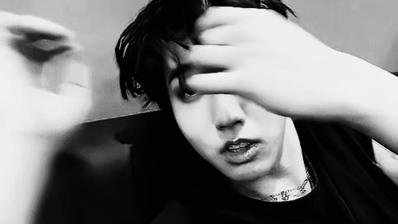 @๐ฅ • โก ๐ i-eun