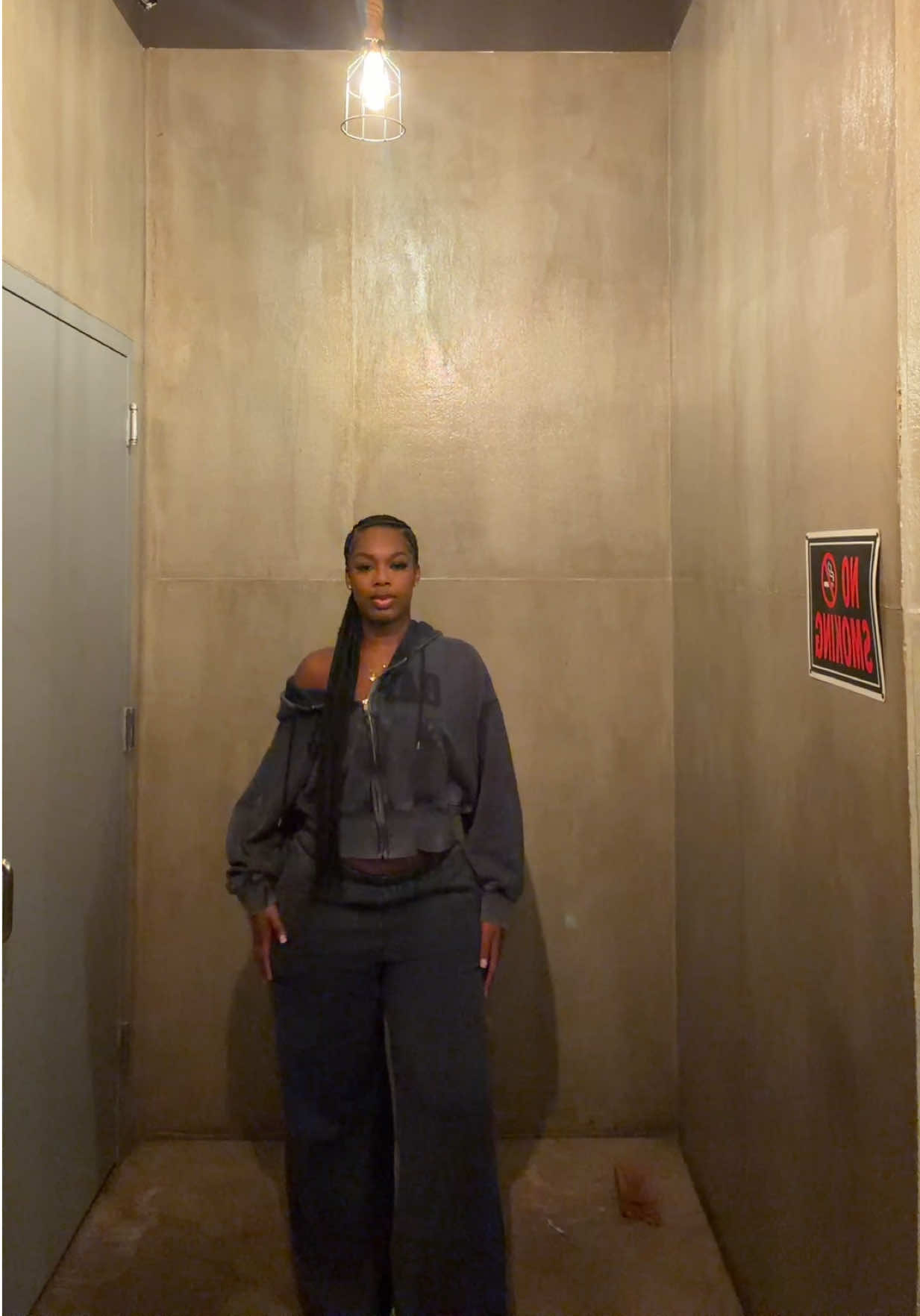 @Ren&eacute;e 🦋