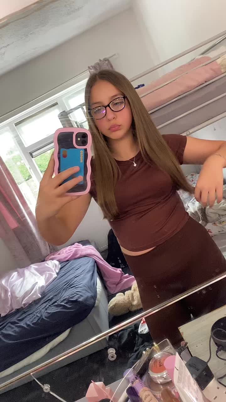 @Lexi.jonez.co.xo