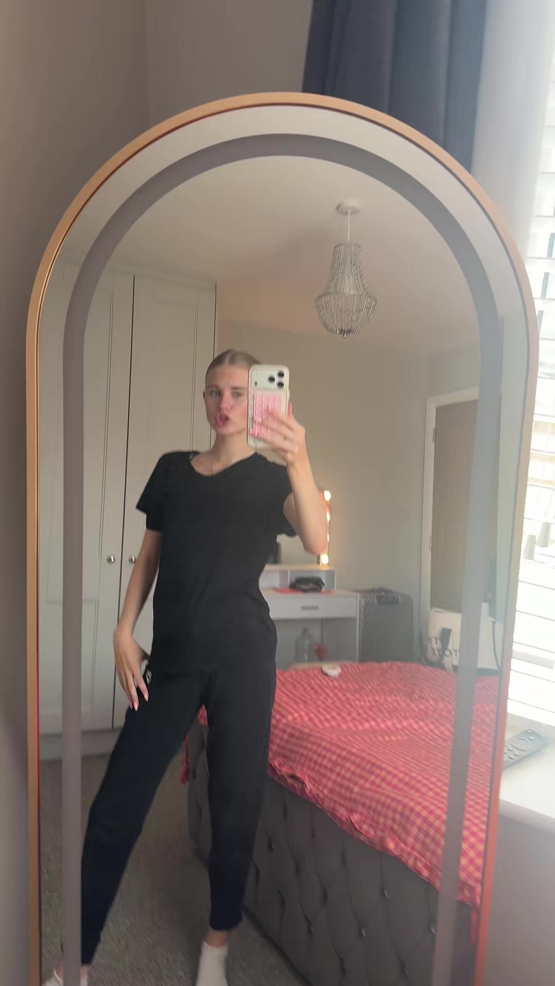 @sofiamolloyspams