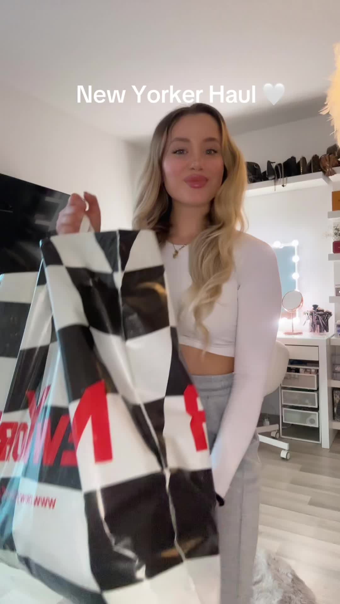 @Anna Albayrak
