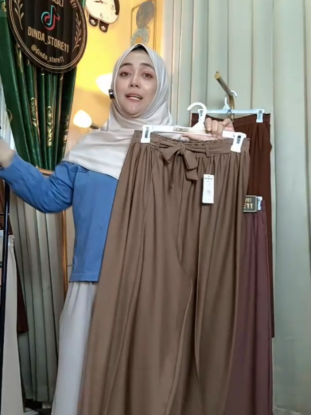 @Dinda_Store11