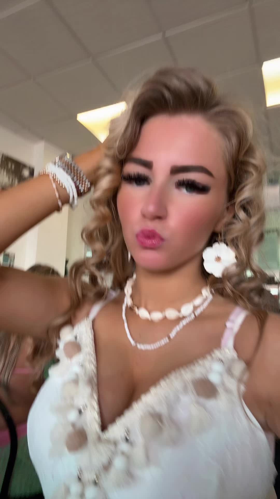 @𝓙𝓸𝓼𝓲𝓮 𝓬𝓸𝓷𝓷𝓸𝓻𝓼