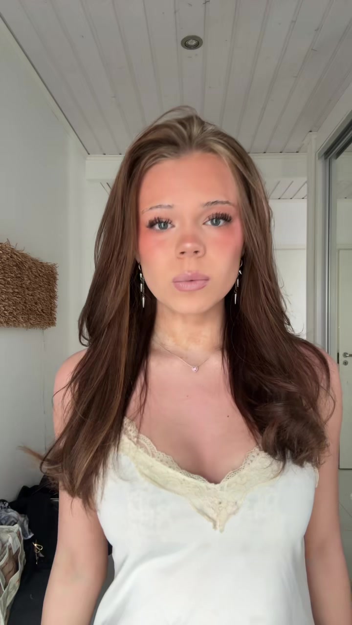 @️ella🤍