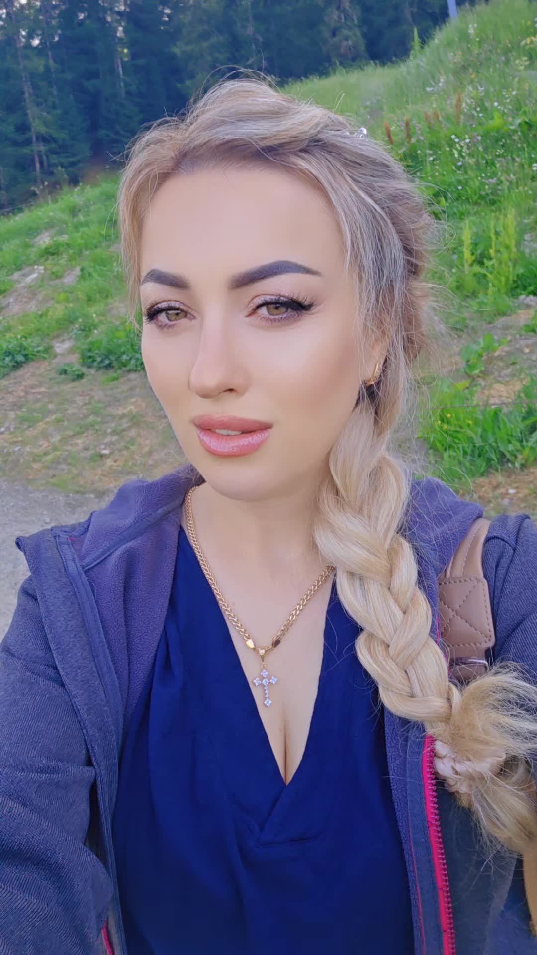 @Vict💍ria🌞