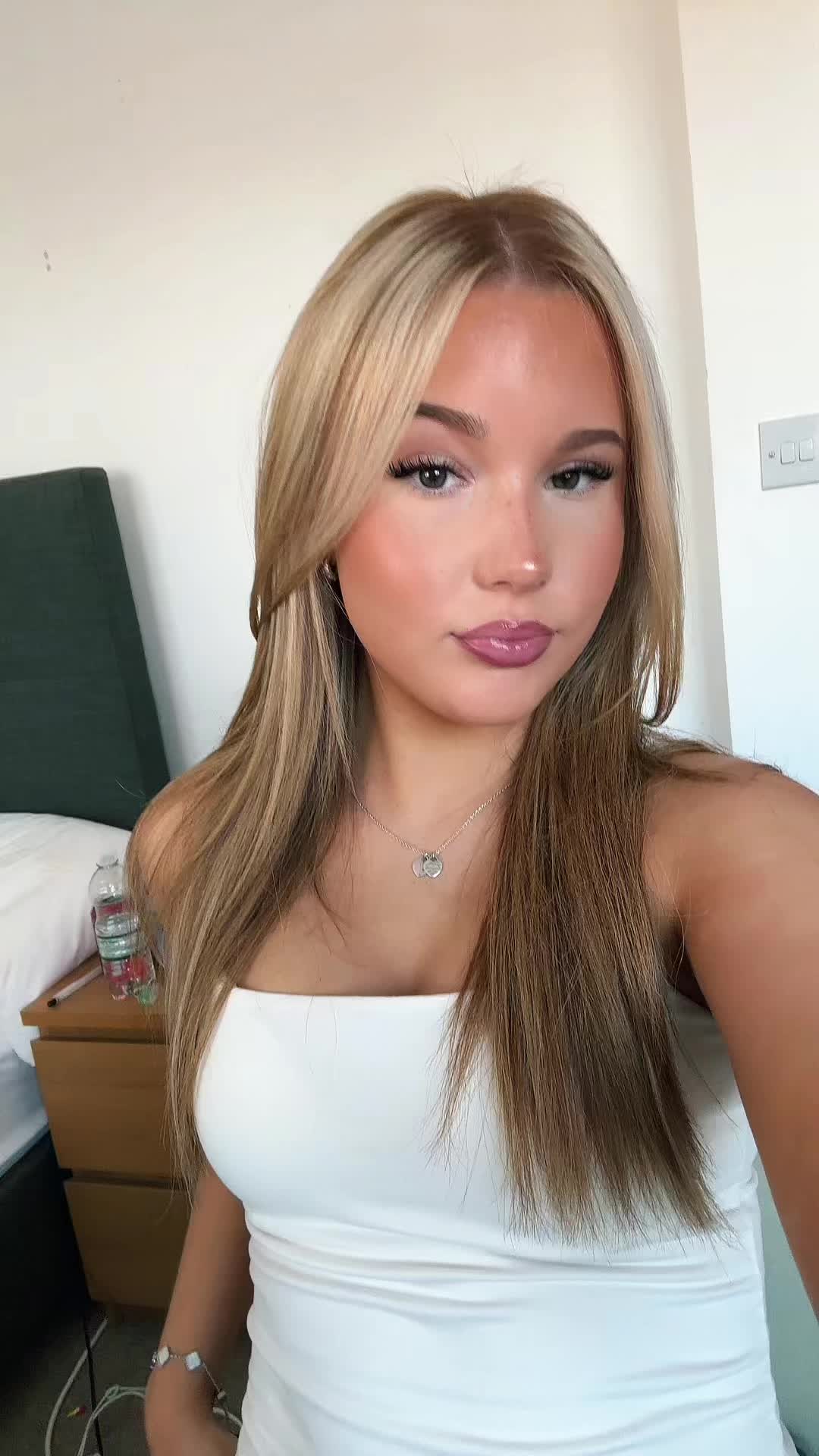 @ST