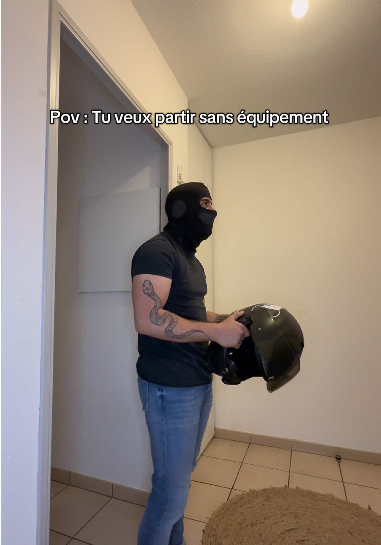 @🥷🏼 Le Mec En CF 🏍️