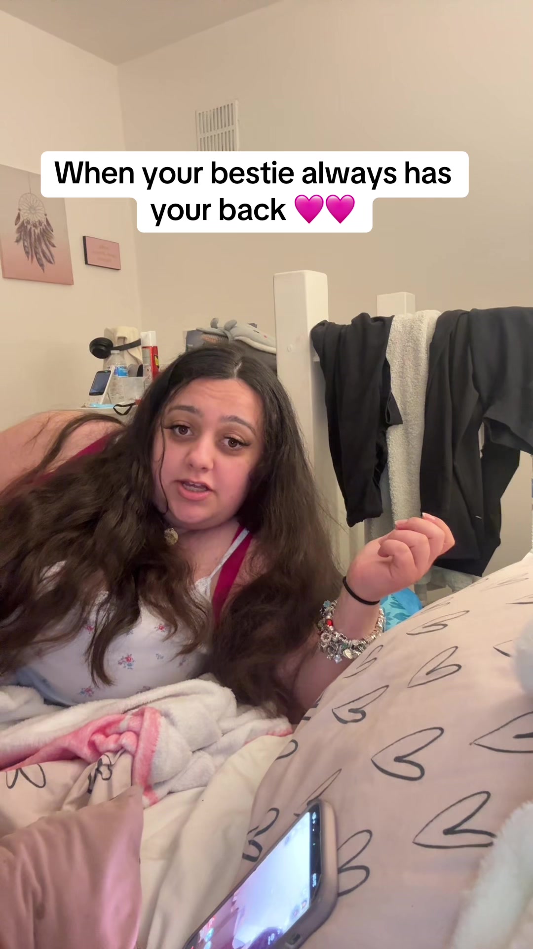 @ItsPhee