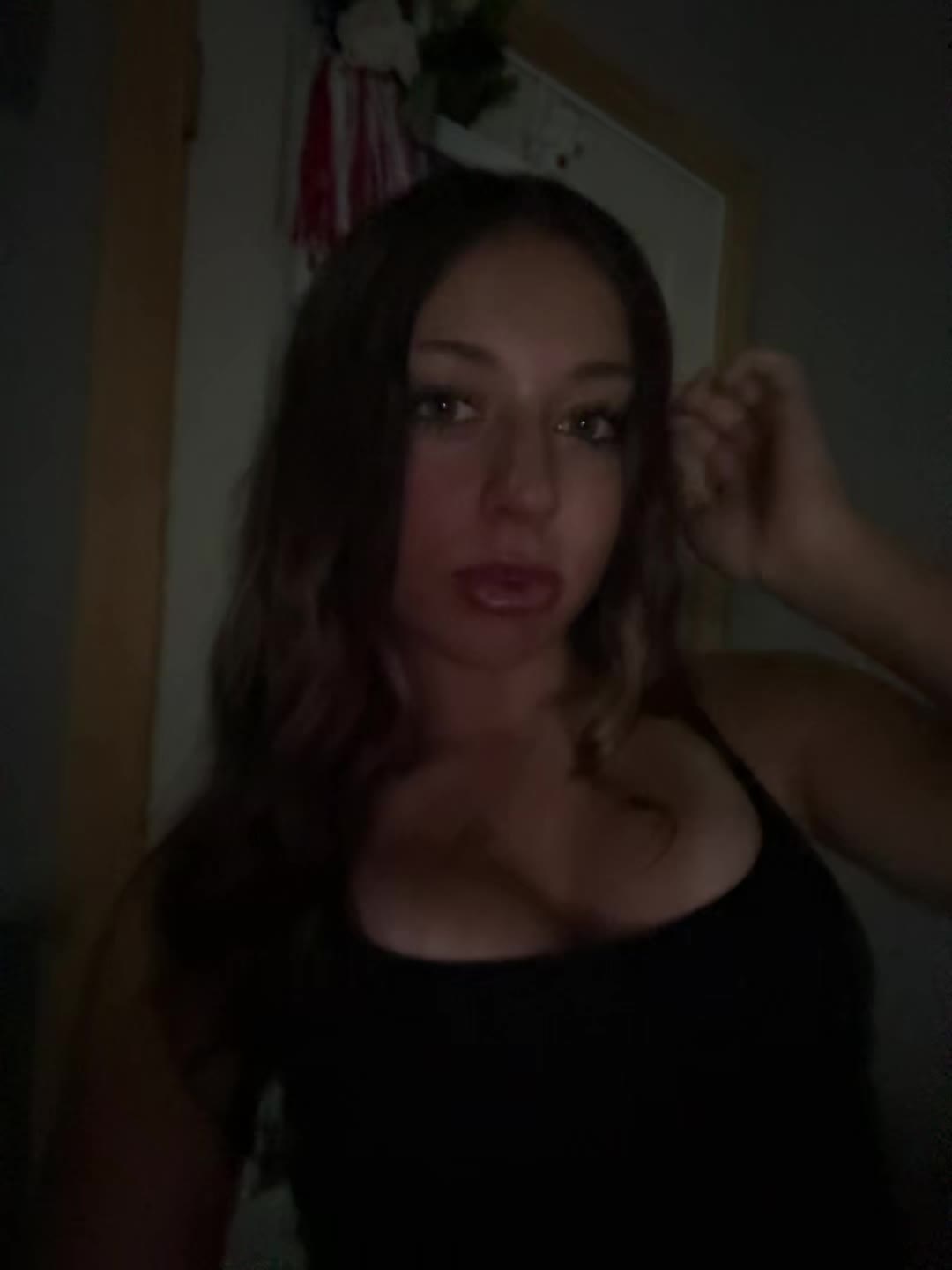 @Mynameizzybella