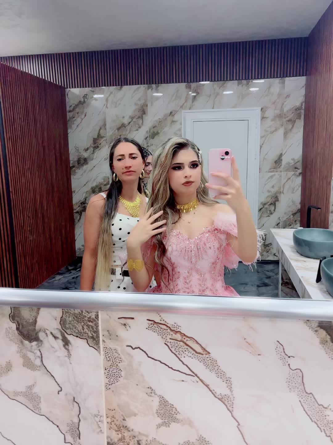 @mariqna_georgi