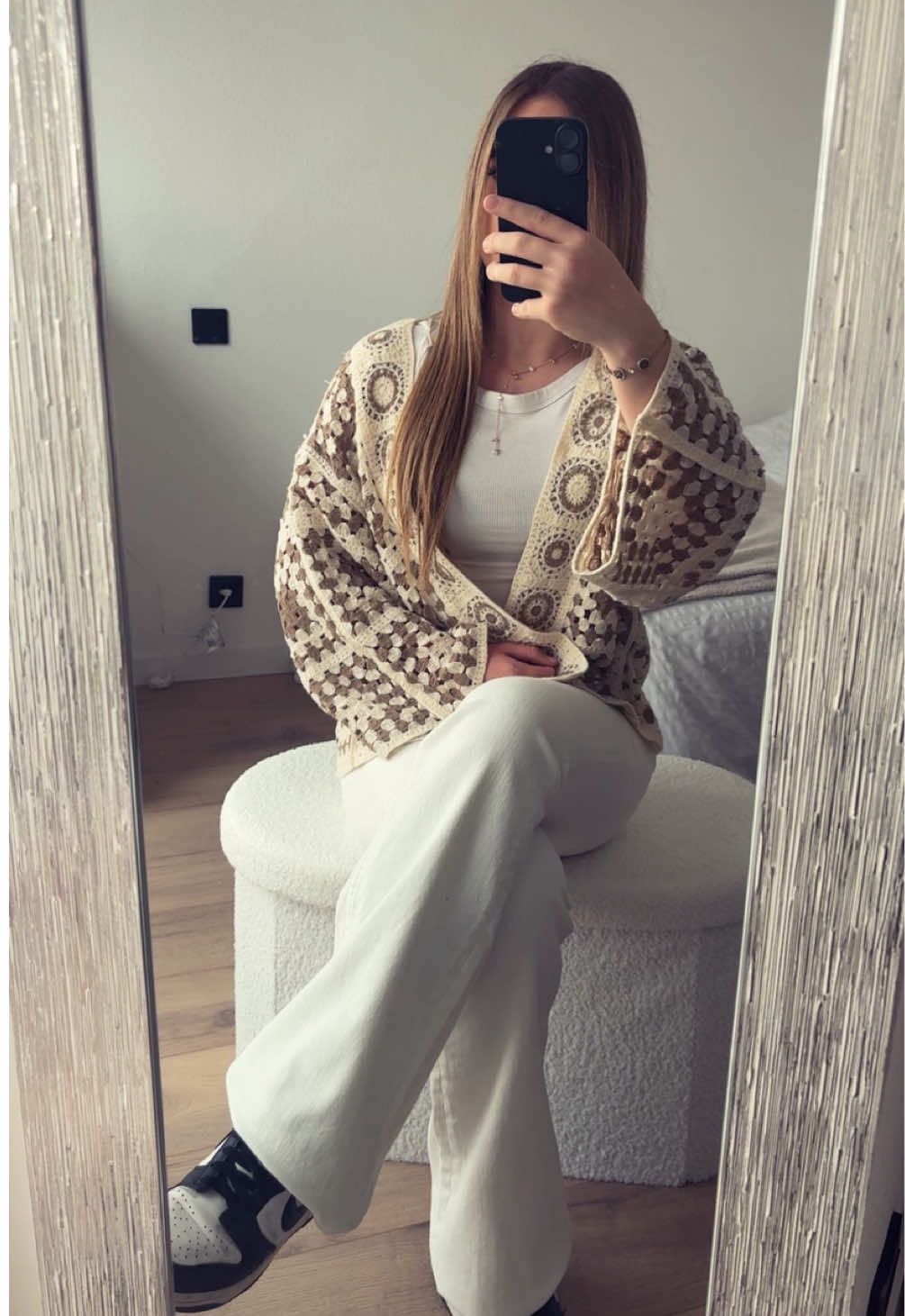 @๊จ