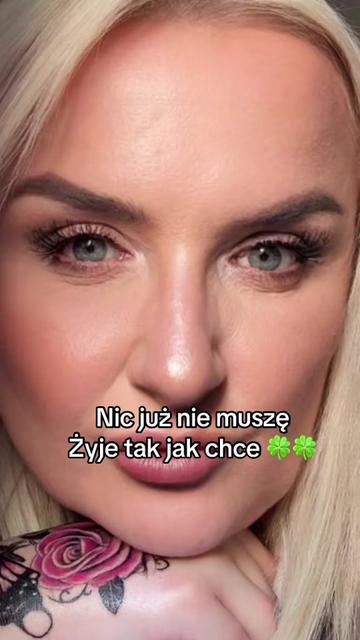 @🤍Ptysia🤍🏴