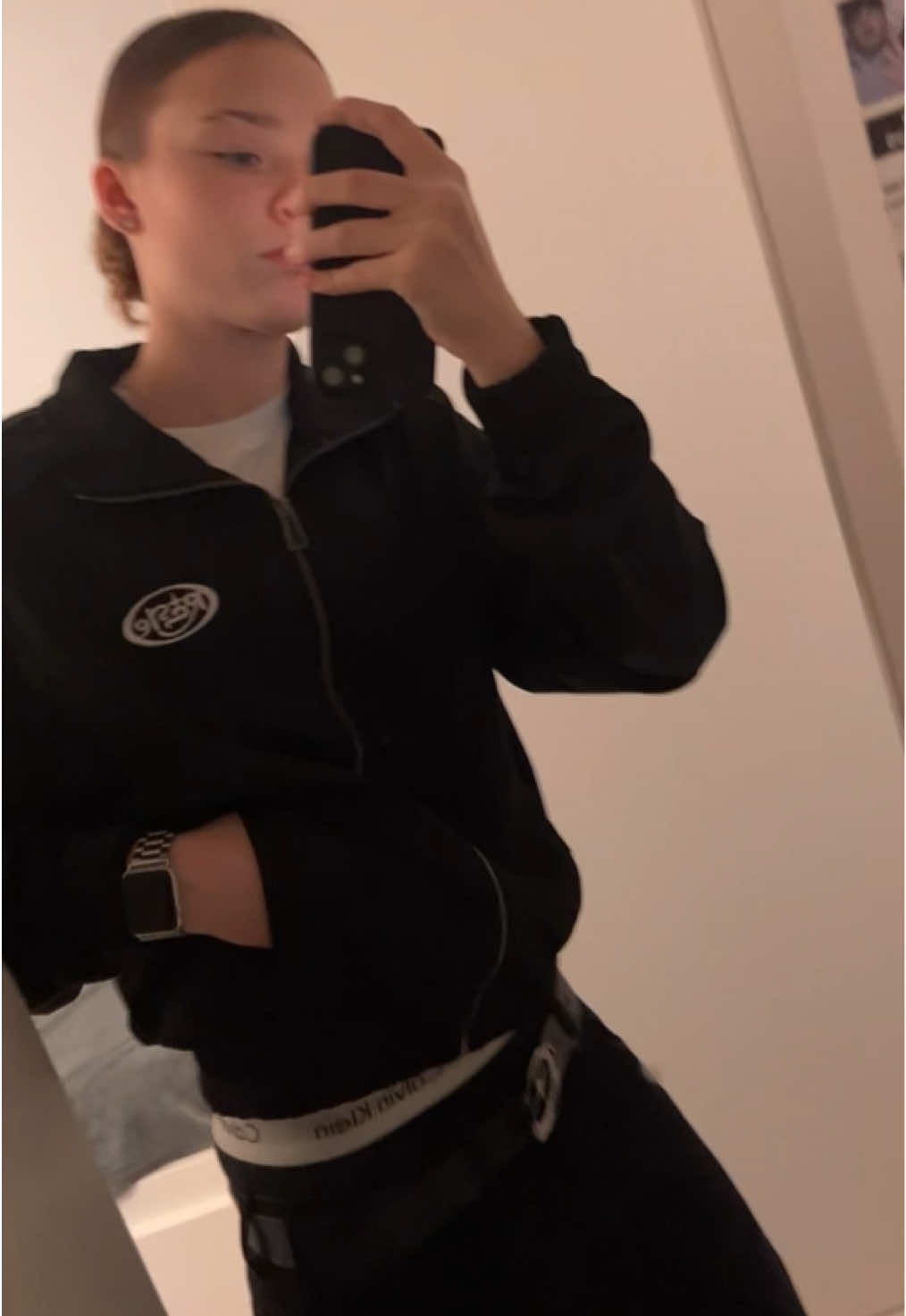 @ᯓ★mkr🦈