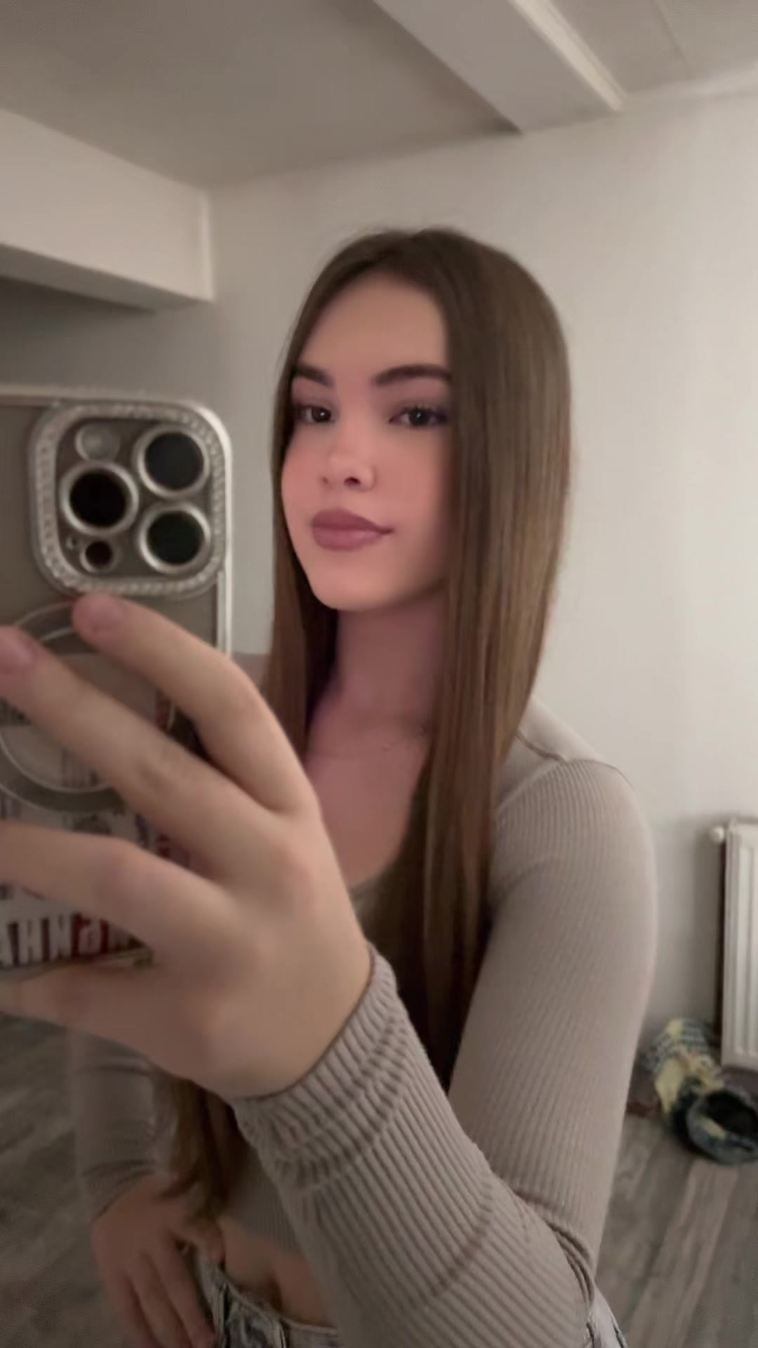 @user1504011702