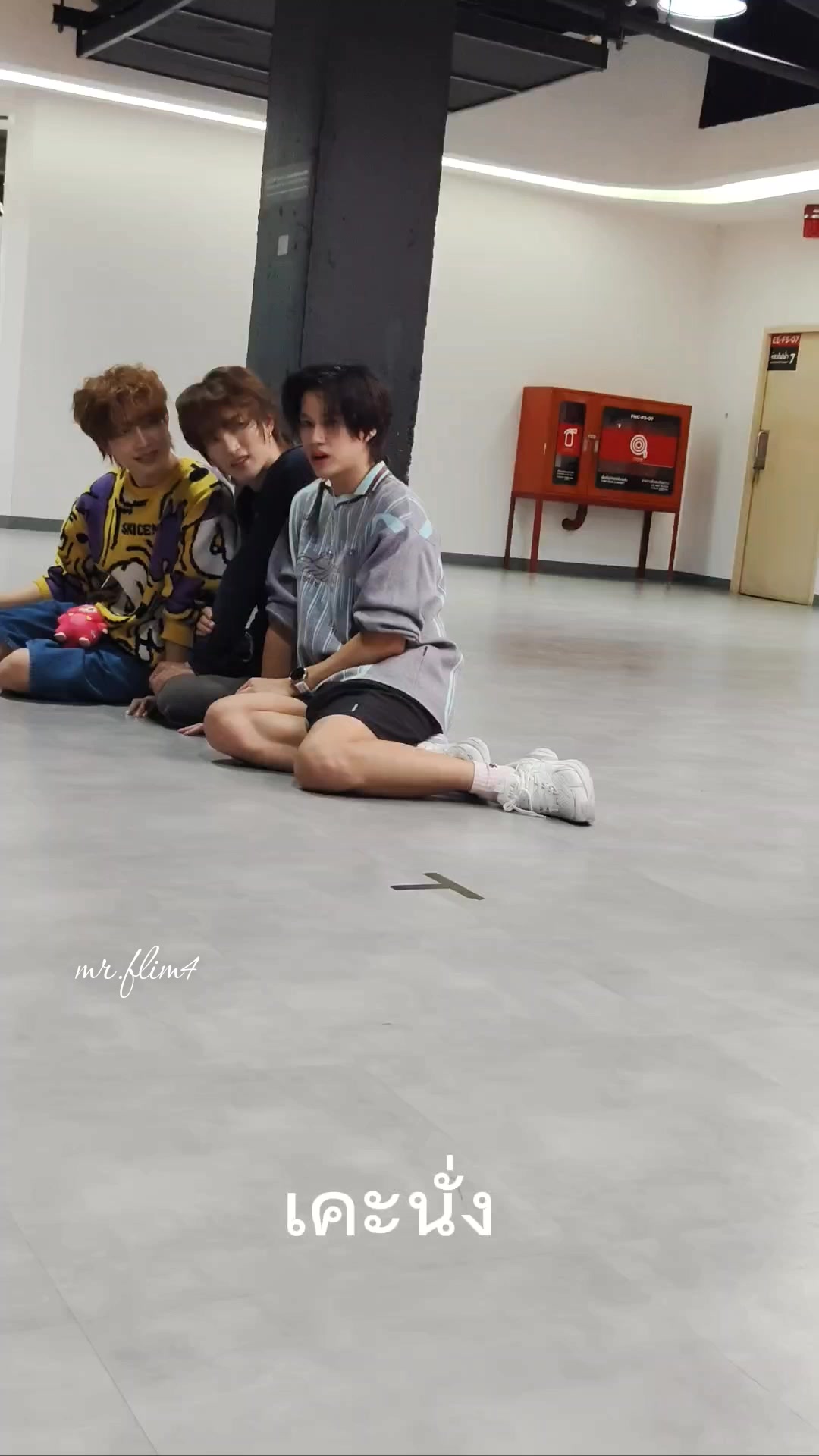 @♥สาววายทุกด้อม♥(ฟิม)🦦🐇