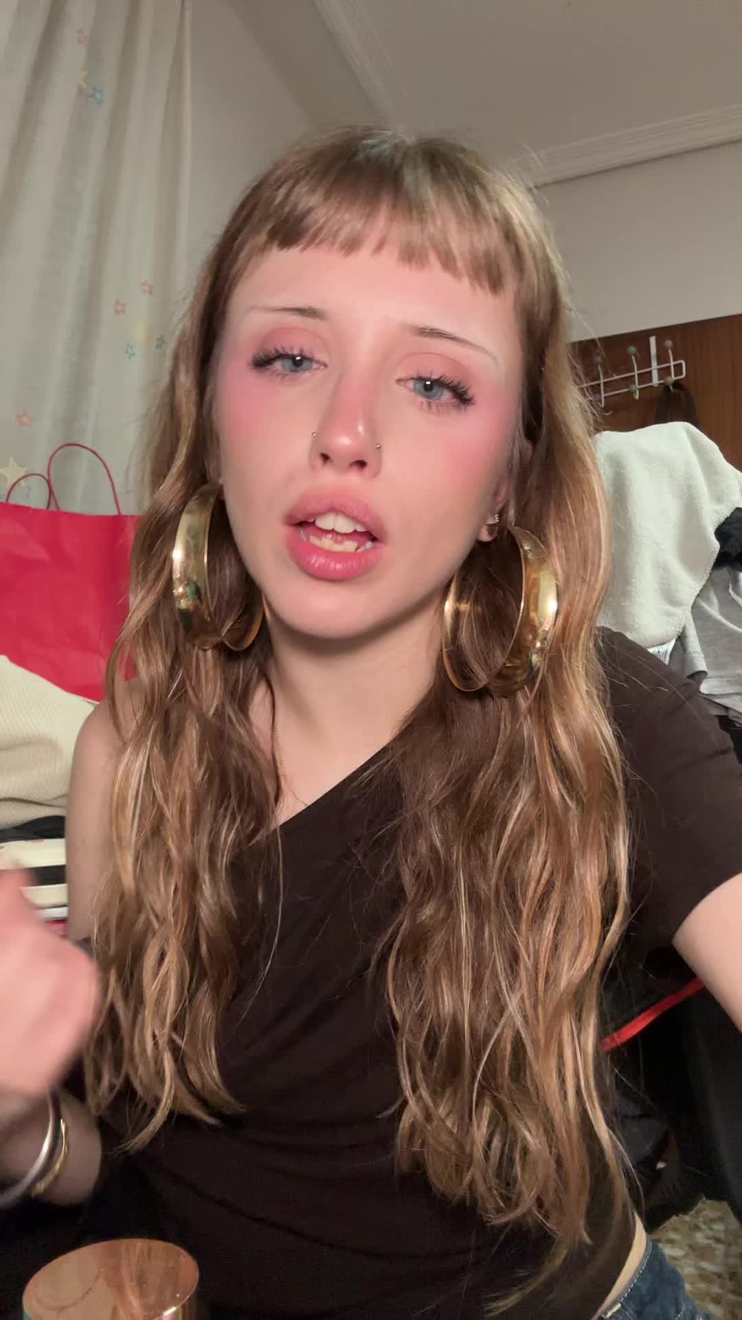 @𝔧𝔲𝔩𝔦𝔞