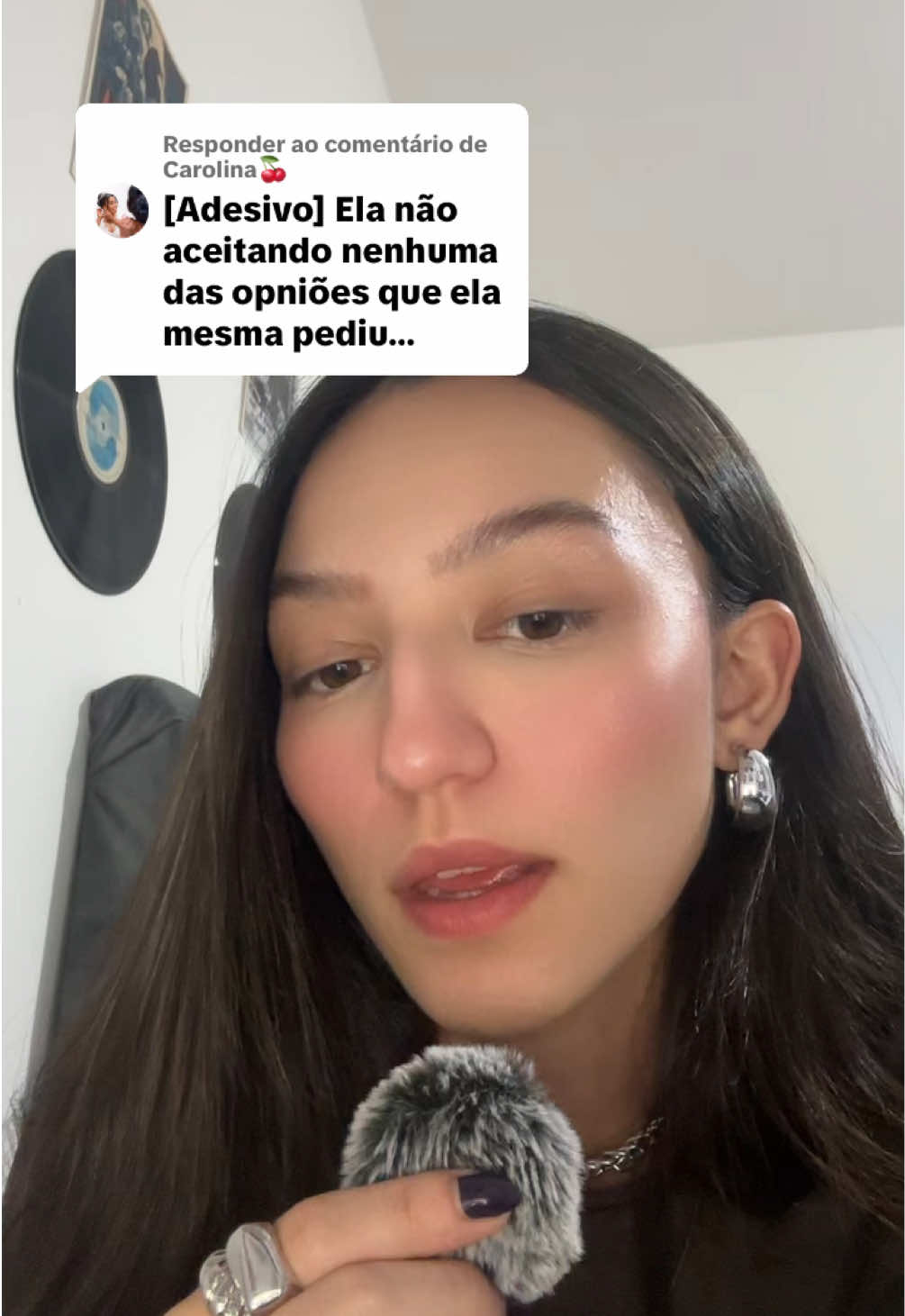 @laura