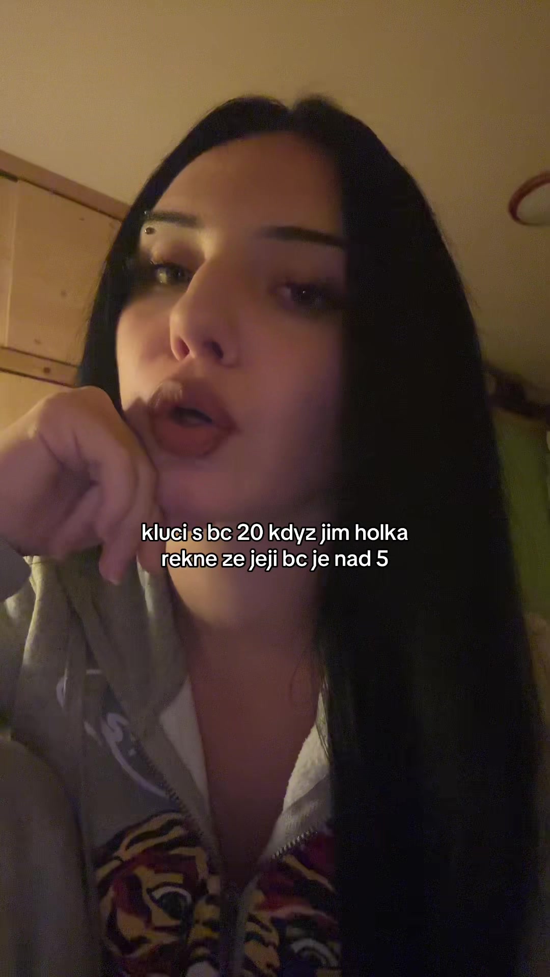 @victoria
