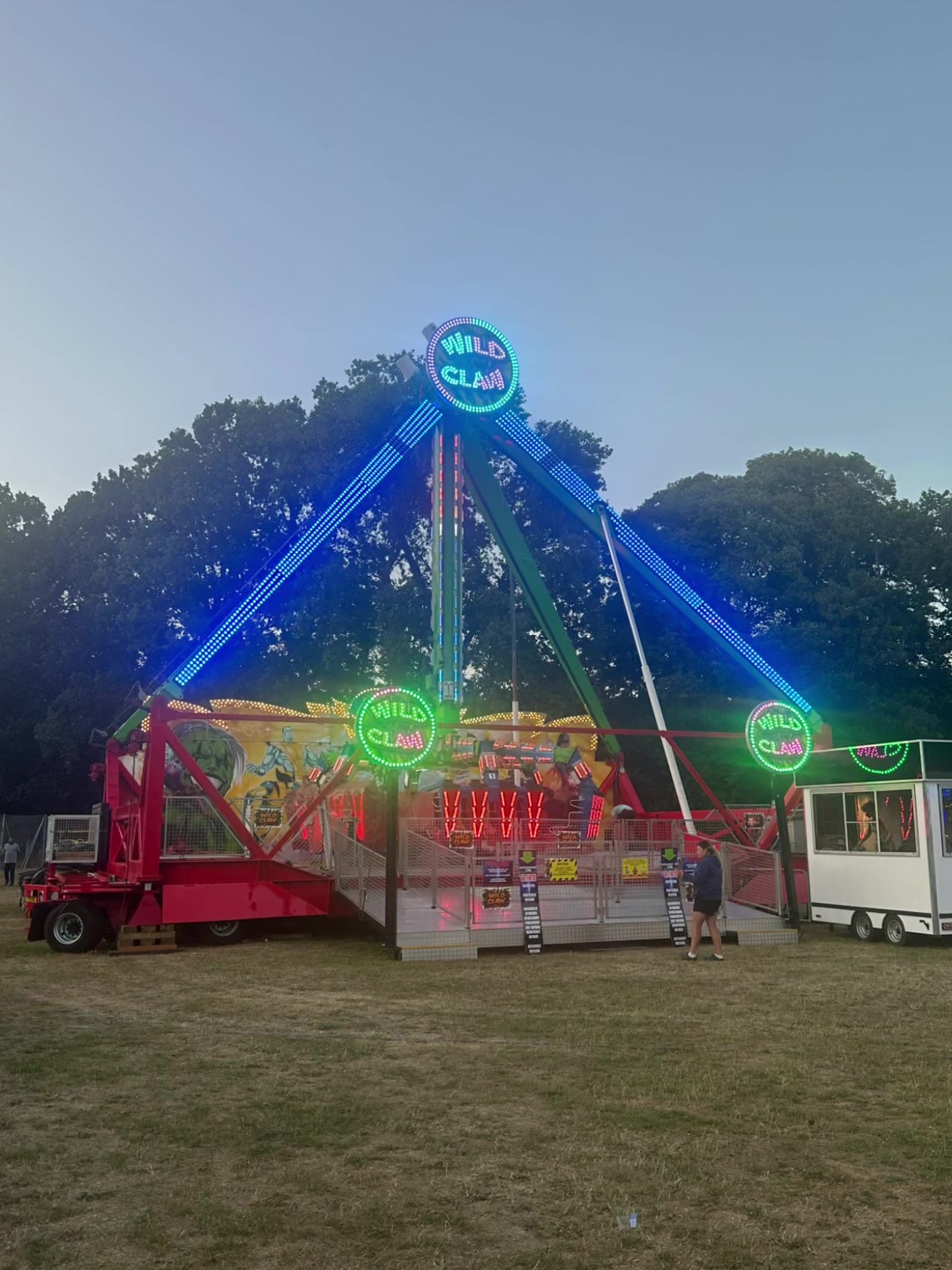 @🥇JOHN SEARLE&rsquo;S FUNFAIR&rsquo;S🥇