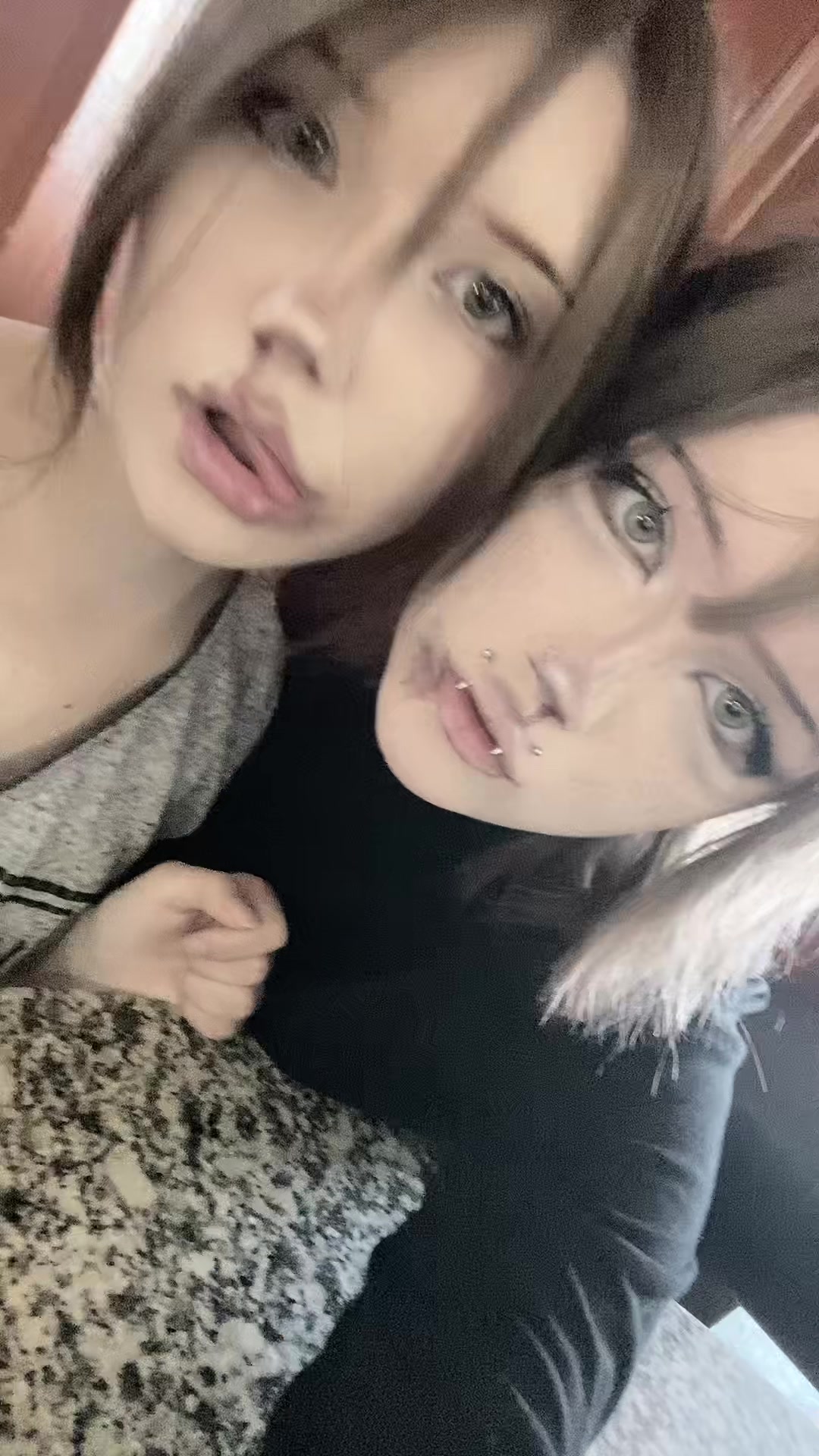 @Тгк: софа стендофф