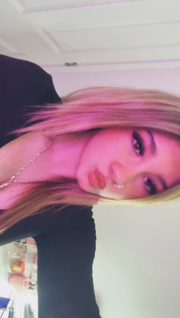 @𝓉ℯℊ𝒶𝓃𝓂𝒶𝓇𝒾ℯꨄ