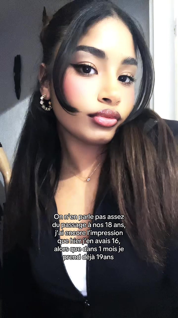 @𝒩𝑜𝓇𝒶 ˚.🎀༘⋆