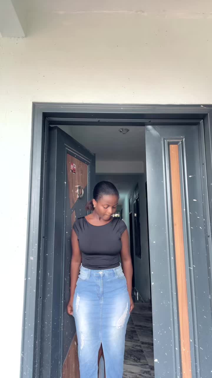 @VERA’s OUTLOOK🧵🪡👗