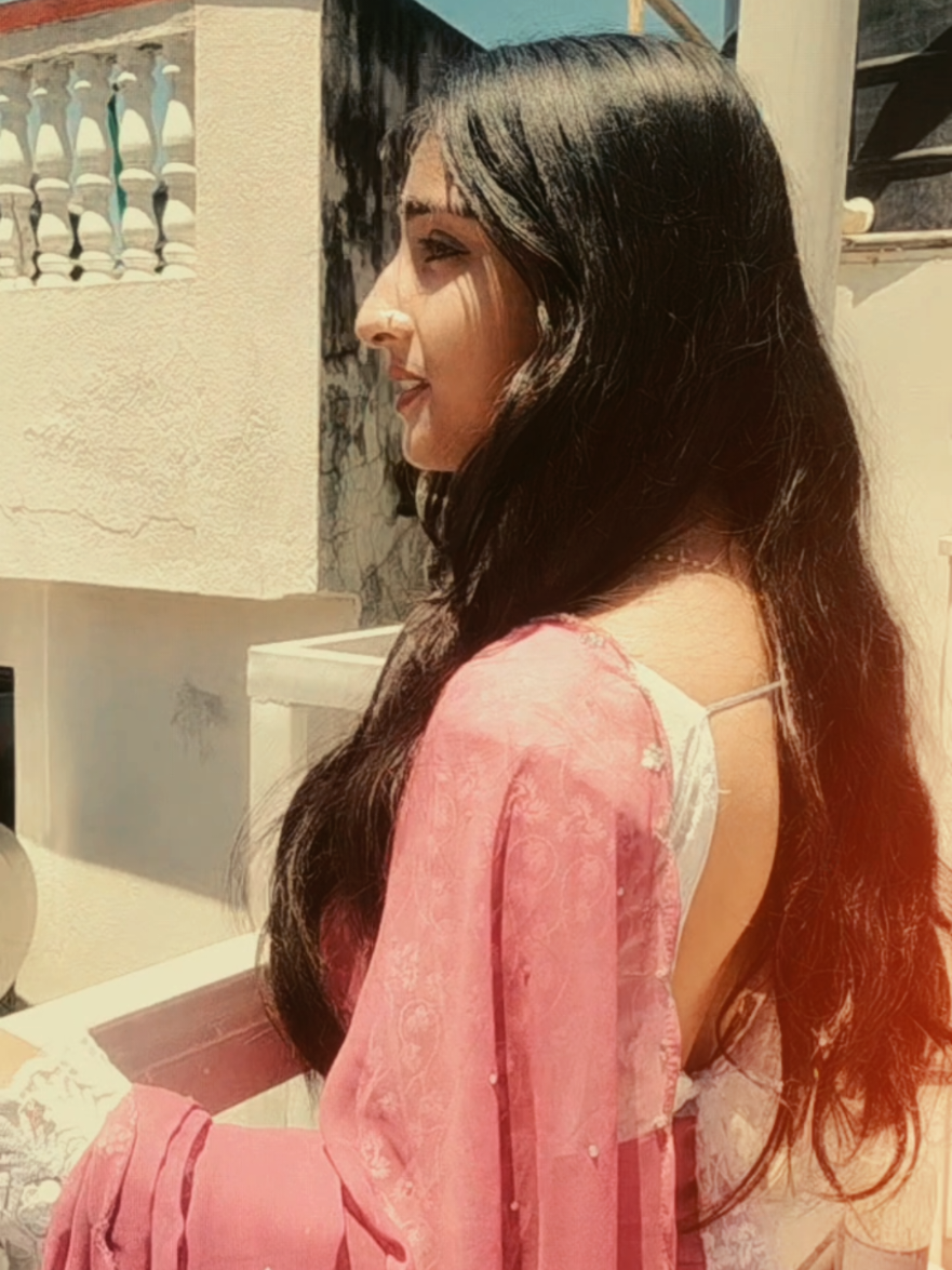 @आयु JHA✨🕊️