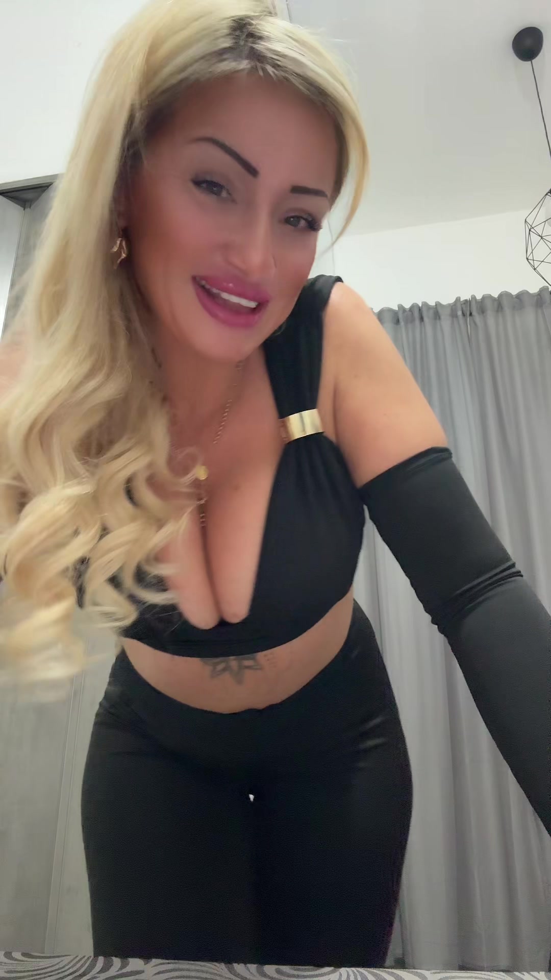@biondaribelle