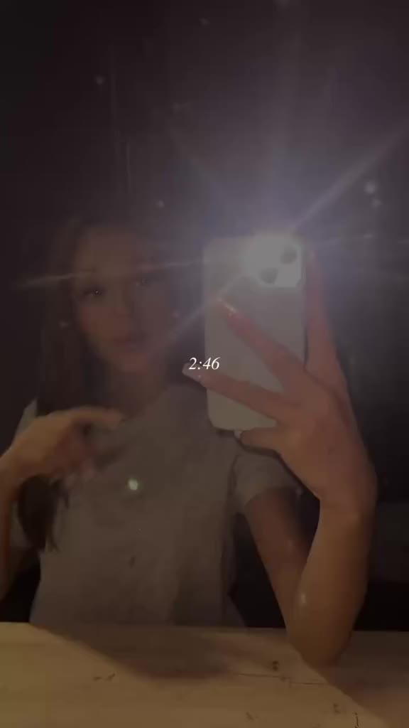 @🦋