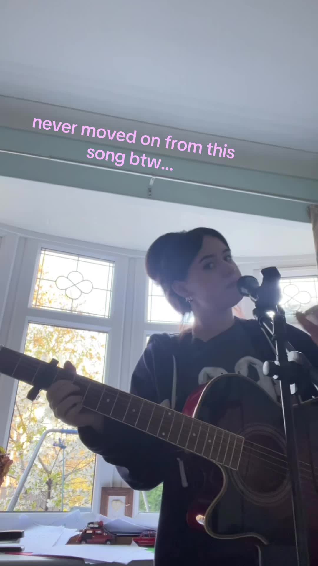 @🦋