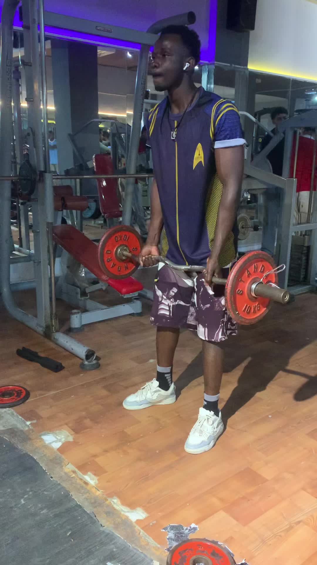 @blackjules23