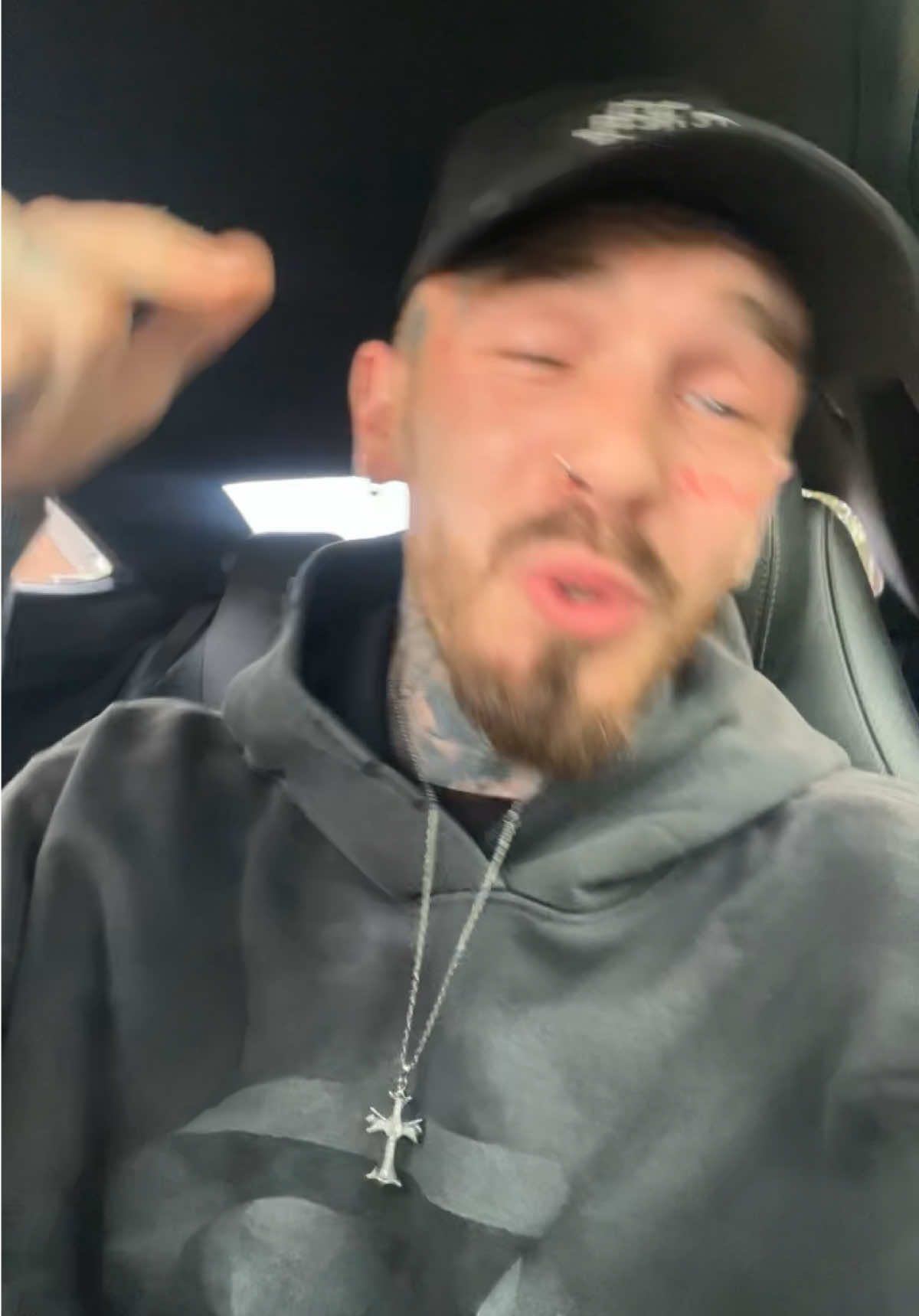 @Lewy