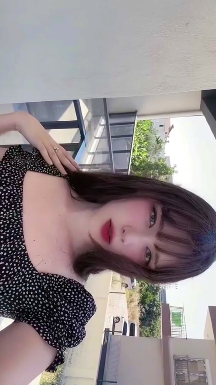 @Nefretta