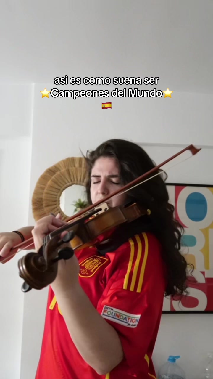 @Martina Valhondo🎻