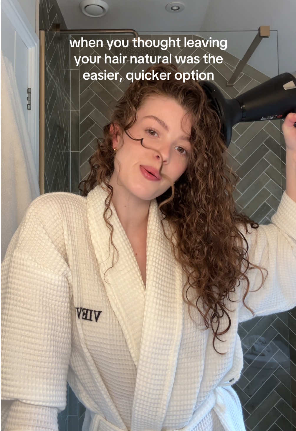 @elliseferguson