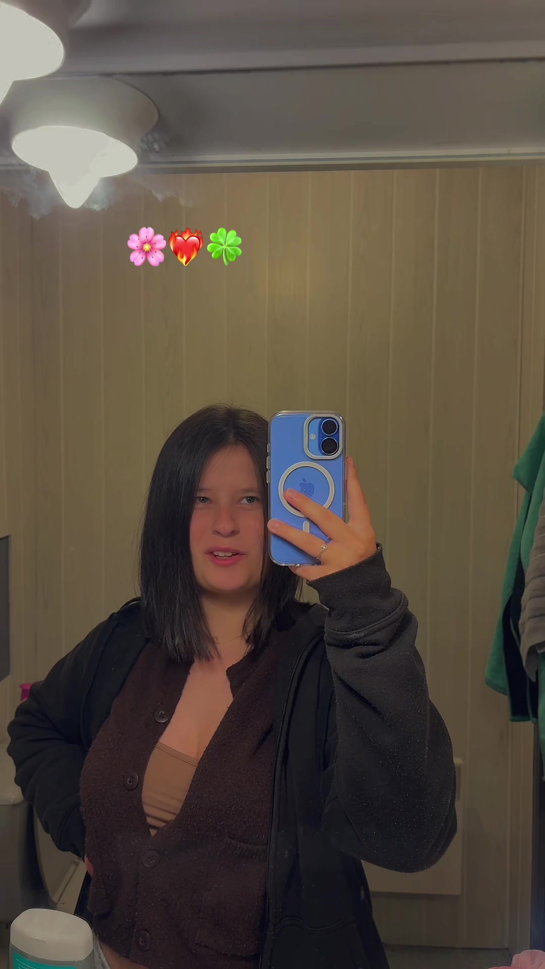 @𝕾𝖔𝖋𝖎𝖆