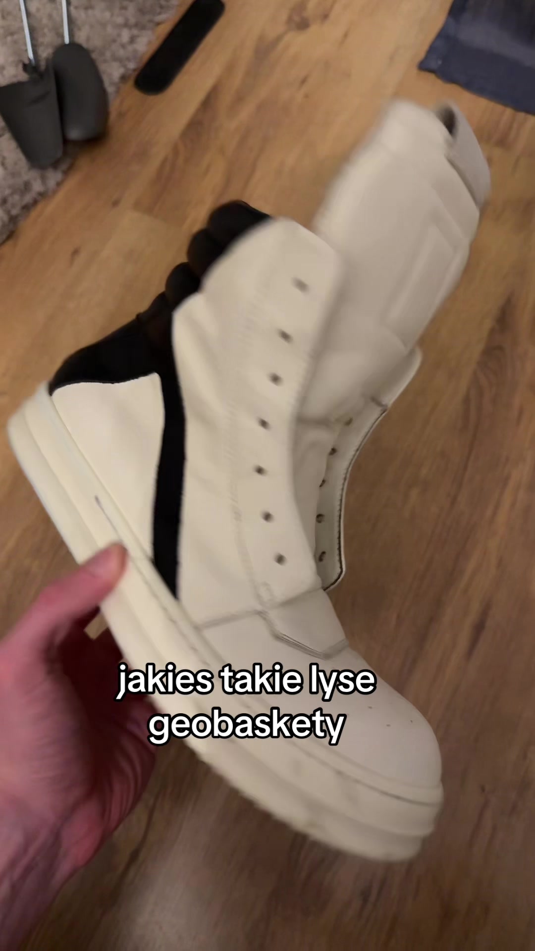 @stxv | -40% NA SHIP W BIO
