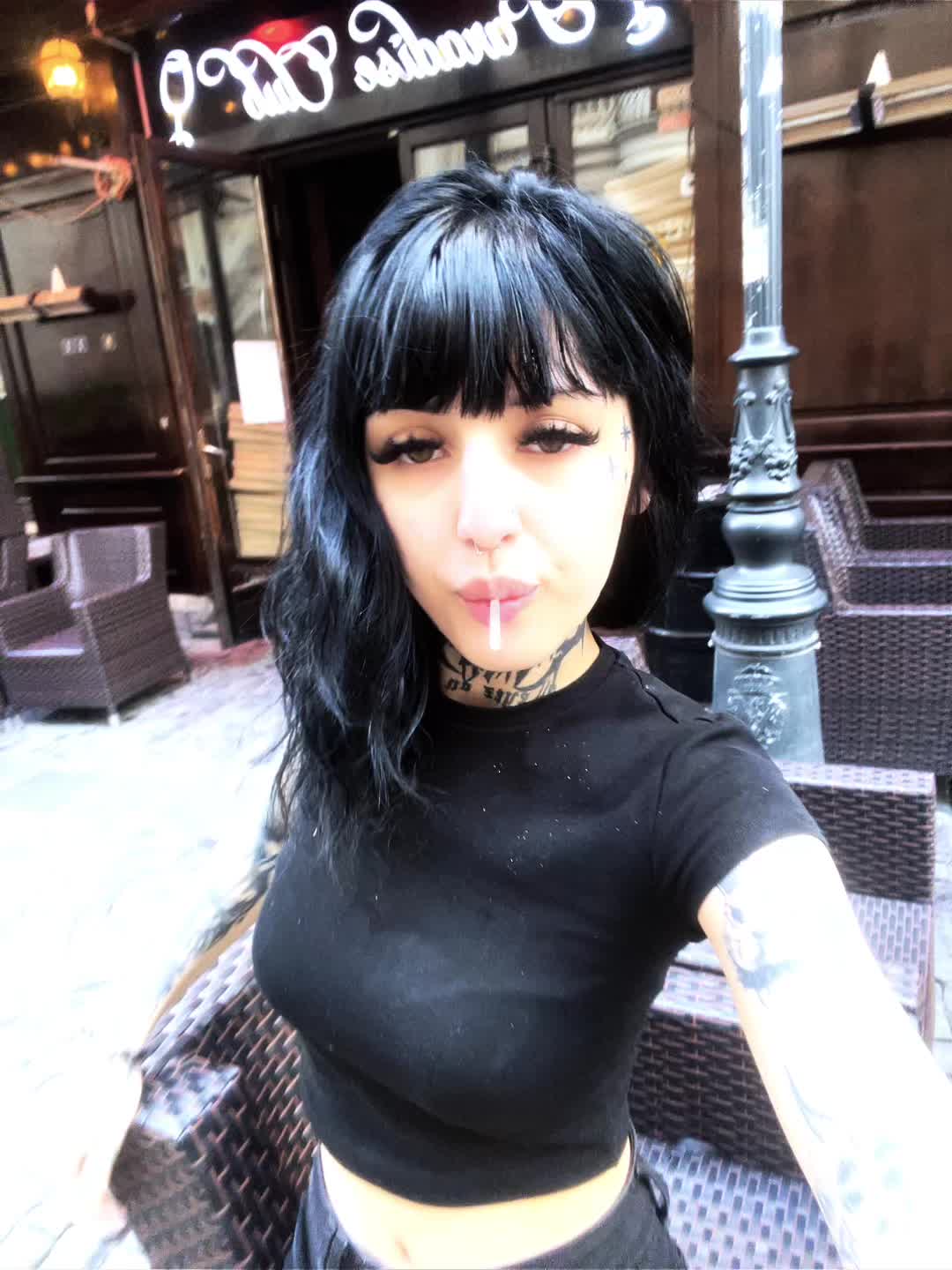 @𝐀𝐊𝐈𝐑𝐀
