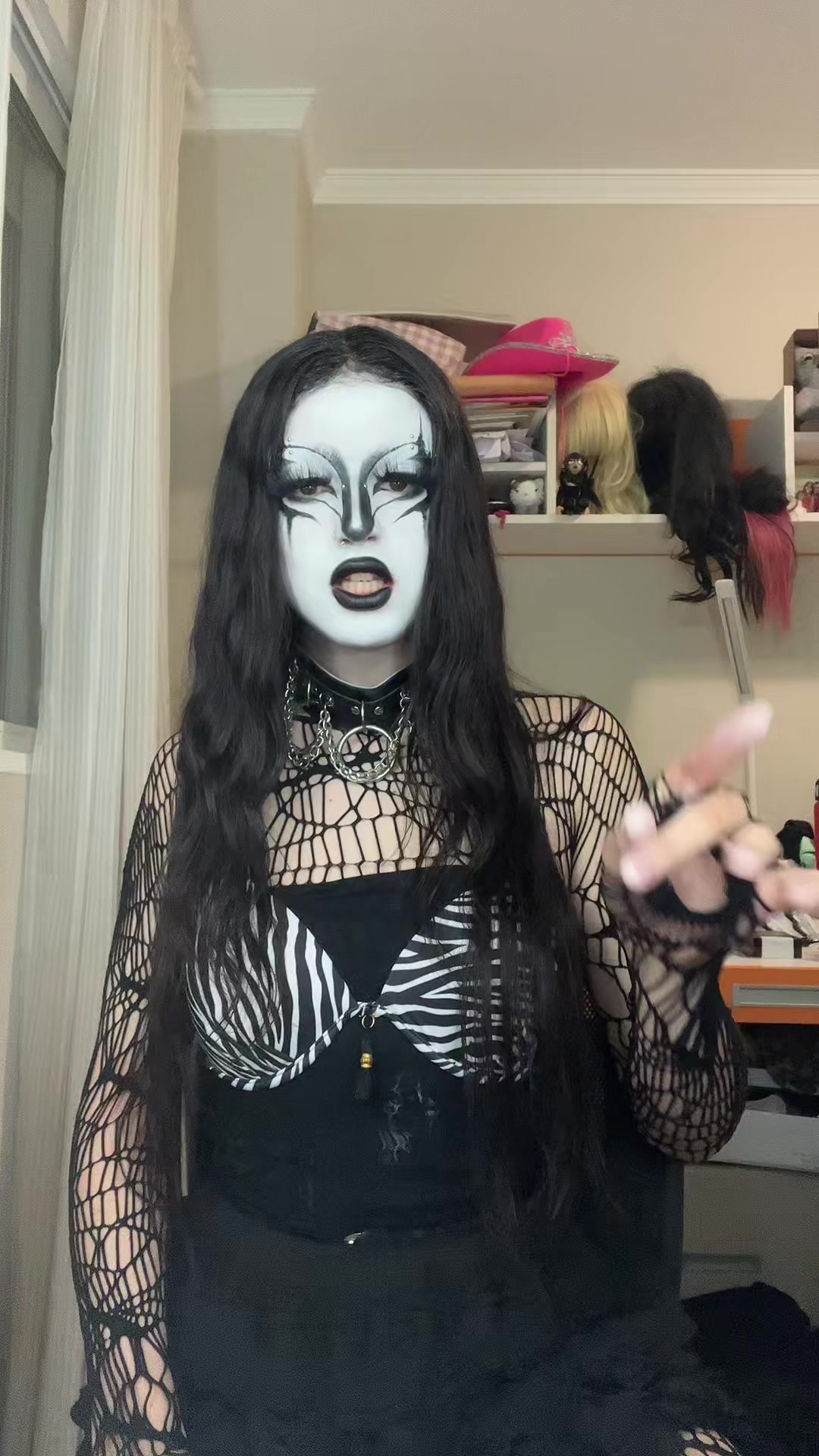 @crysaliah