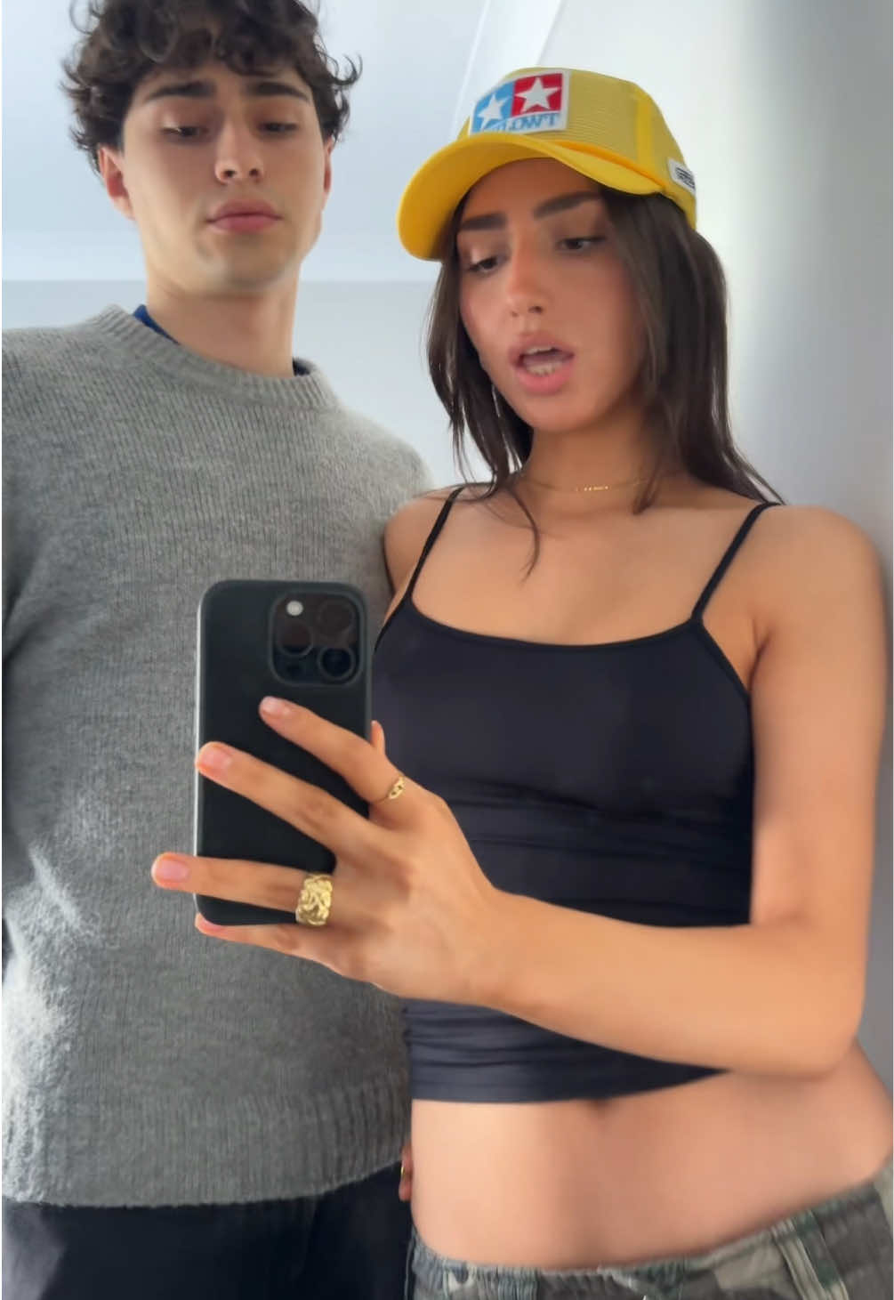 @⠀